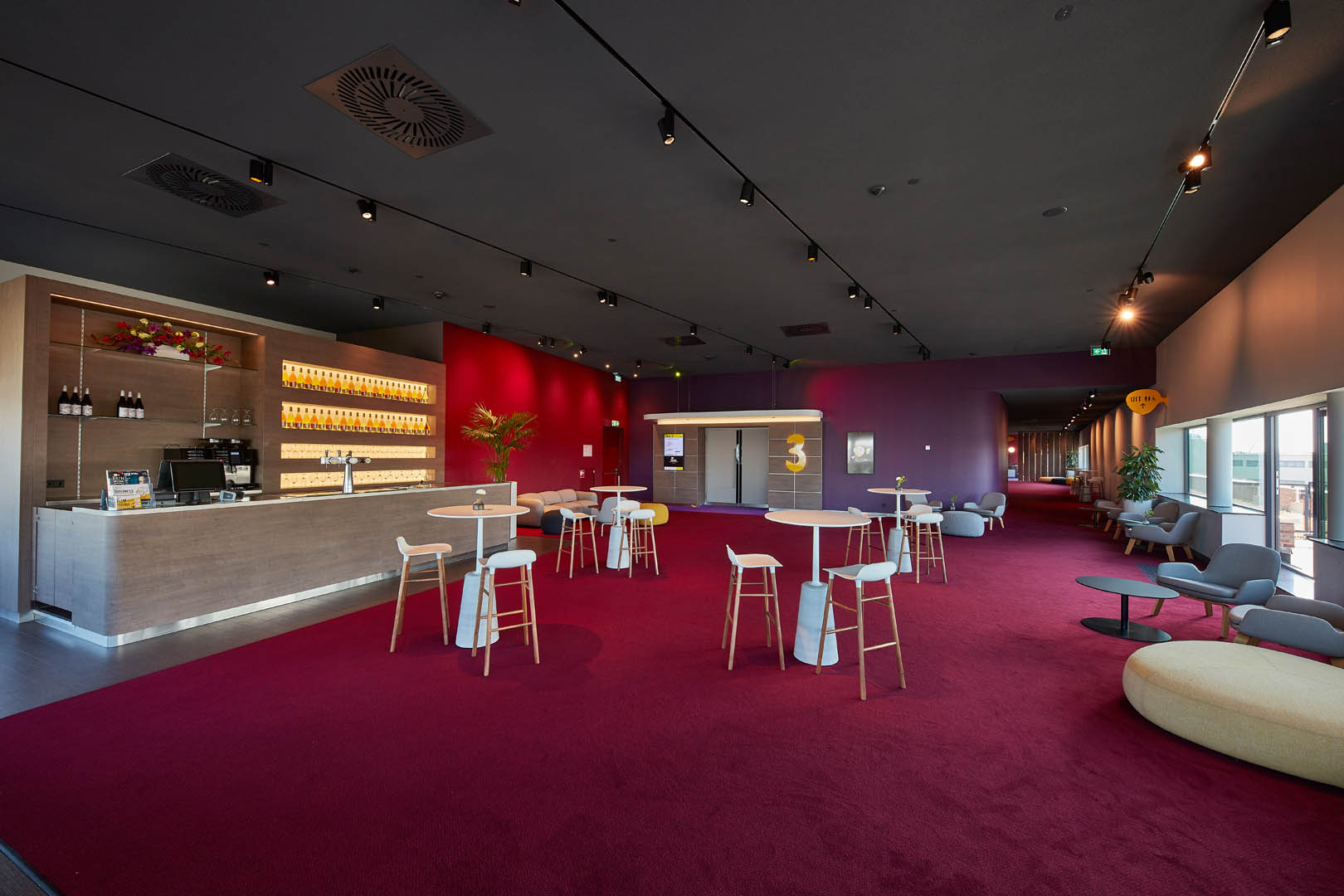 Pathearnhem Foyerboven1e